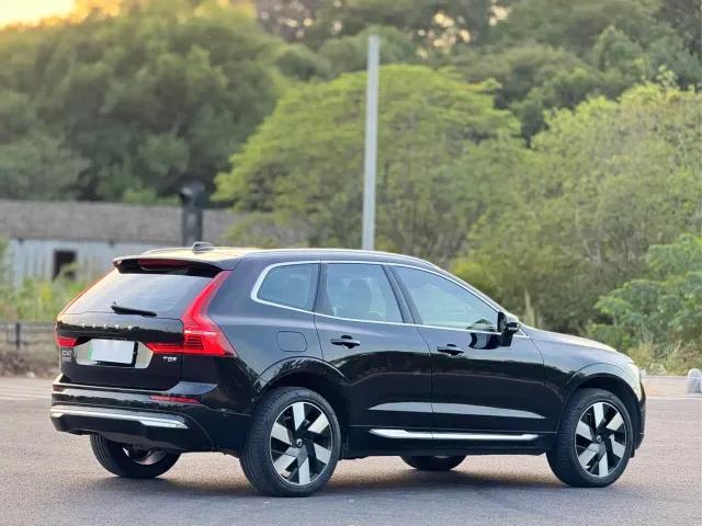 Volvo XC60 — Фото автомобиля 14