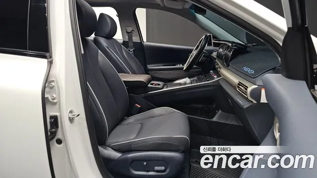 Hyundai Nexo Nexo Premium — Фото автомобиля 9