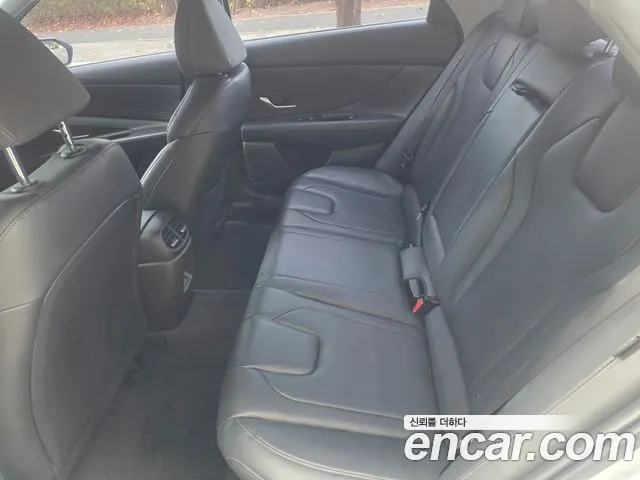 Hyundai Avante — Фото автомобиля 19