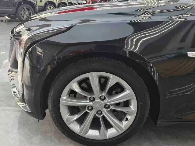Cadillac CT5 — Фото автомобиля 5