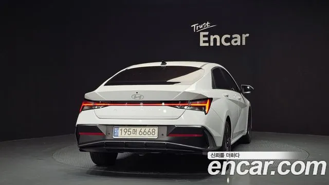 Hyundai AVANTE Новый Avante (CN7) — Фото автомобиля 4