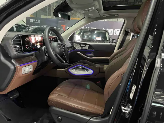 Mercedes-Benz GLE-Class — Фото автомобиля 10