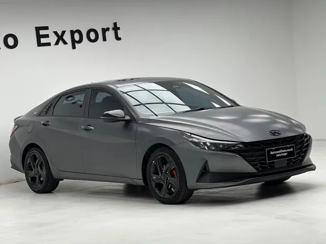 Hyundai Elantra — Фото автомобиля 3