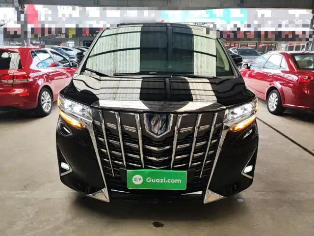 Toyota Alphard — Фото автомобиля 2