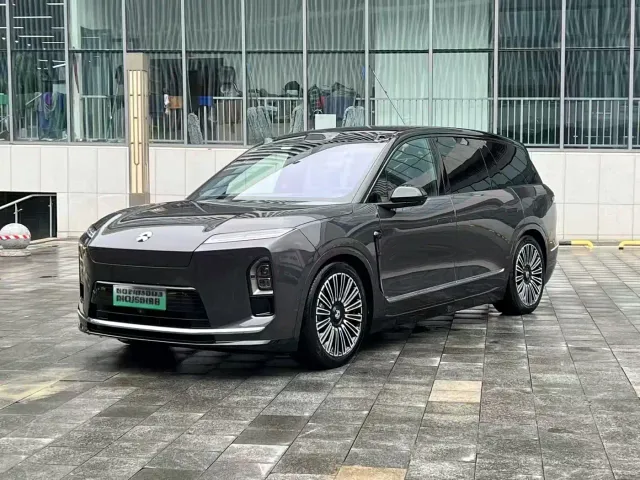 Фотография автомобиля — Nio ES8