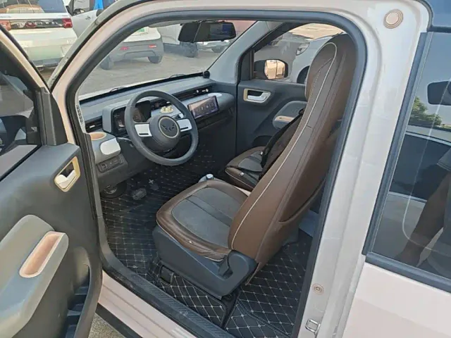 Wuling Hongguang Mini EV — Фото автомобиля 14