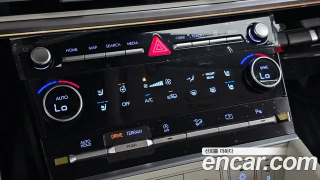 Hyundai Santafe Santa Fe (MX5) Бензин 2.5T 4WD — Фото автомобиля 14