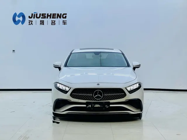 Mercedes-Benz CLS-Class — Фото автомобиля 2