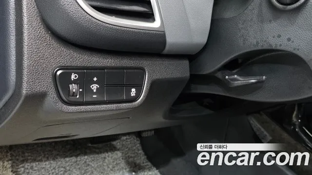 Kia Seltos — Фото автомобиля 14