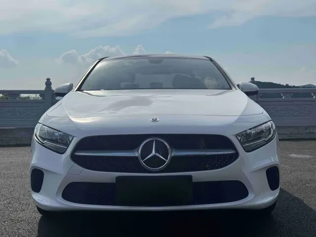 Mercedes-Benz A-Class — Фото автомобиля 2