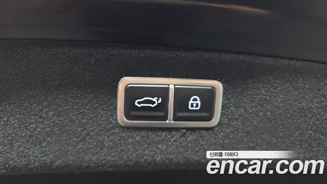 Genesis G80 Бензин 3.5 турбо AWD — Фото автомобиля 24