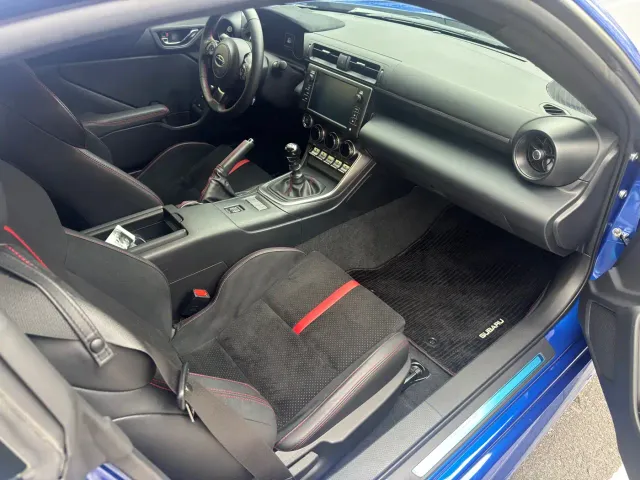 Subaru BRZ — Фото автомобиля 7