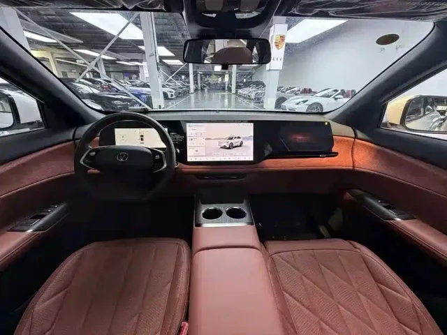 Changan CS75 Plus — Фото автомобиля 6