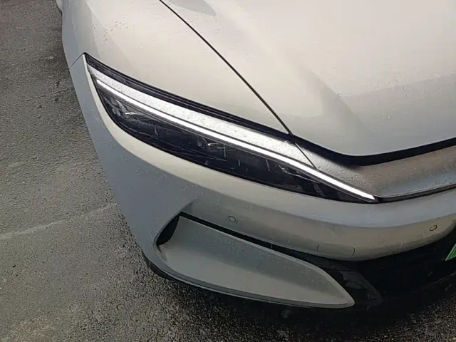 BYD Han L — Фото автомобиля 10