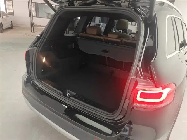 Mercedes-Benz GLB-Class — Фото автомобиля 9