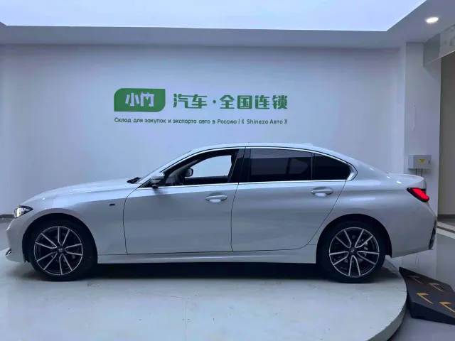 BMW 3 Series — Фото автомобиля 4