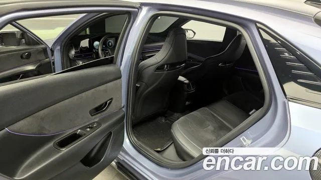Hyundai AVANTE — Фото автомобиля 11