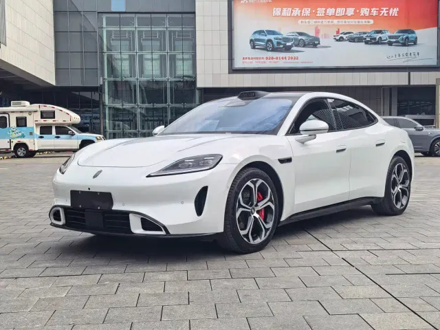 Фотография автомобиля — Shangjie Z7