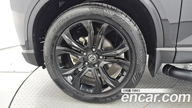 KG_Mobility_Ssangyong Rexton Новый Rexton Sport Khan Дизель 2.2 2WD — Фото автомобиля 5