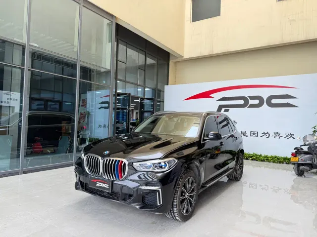 BMW X5 — Фото автомобиля 8