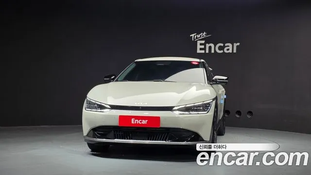 Kia EV6 — Фото автомобиля 3