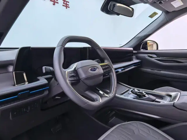 Ford Edge — Фото автомобиля 17