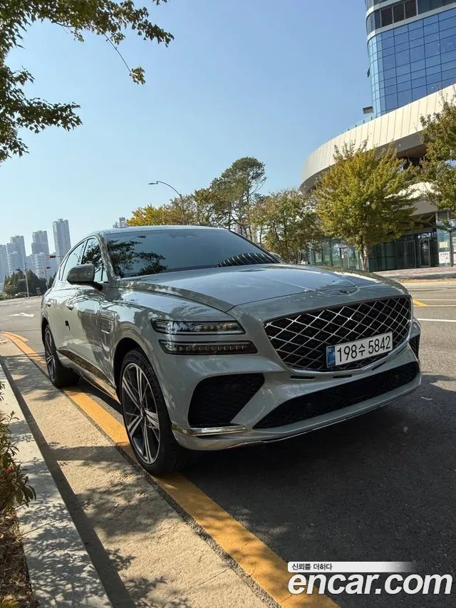 Genesis GV80 Coupe — Фото автомобиля 2