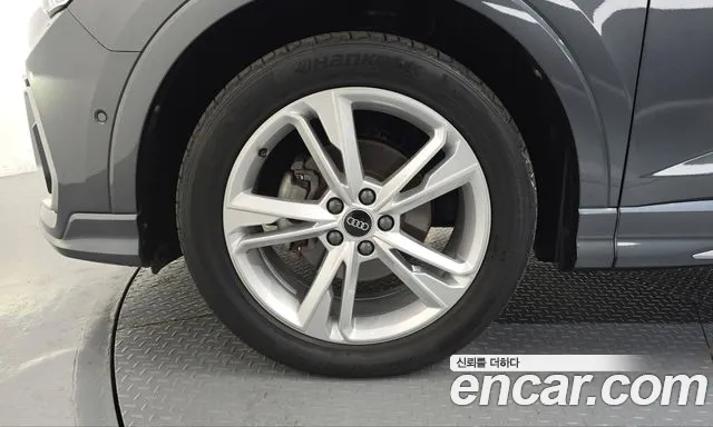 Audi Q3 F3 — Фото автомобиля 5