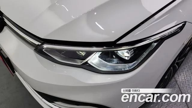 Volkswagen Golf Golf 8 поколение 2.0 TDI Prestige — Фото автомобиля 22