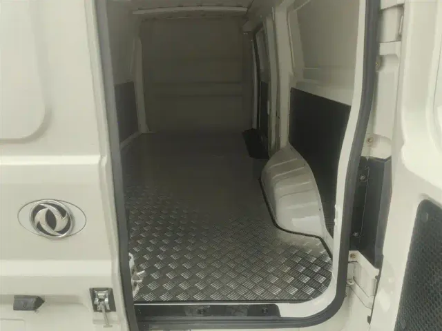 Dongfeng Yufeng EM27 — Фото автомобиля 18