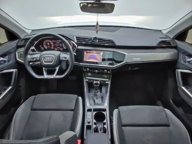 Audi Q3 — Фото автомобиля 8