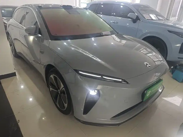 Nio ET5 Touring — Фото автомобиля 3
