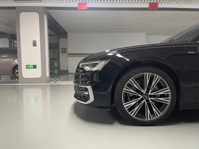 Audi A6L — Фото автомобиля 5