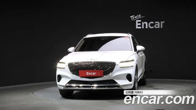 Genesis GV70 — Фото автомобиля 3