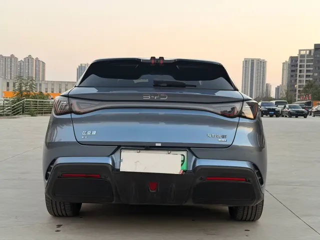 BYD Seal 06 GT — Фото автомобиля 5