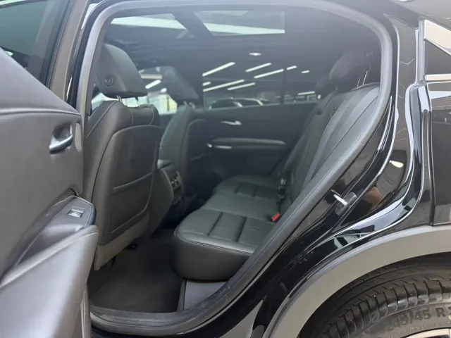 Cadillac XT4 — Фото автомобиля 6