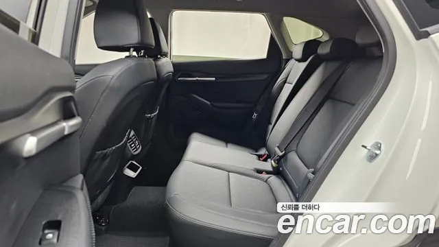 Kia Seltos Новый Seltos Бензин 2.0 2WD — Фото автомобиля 12