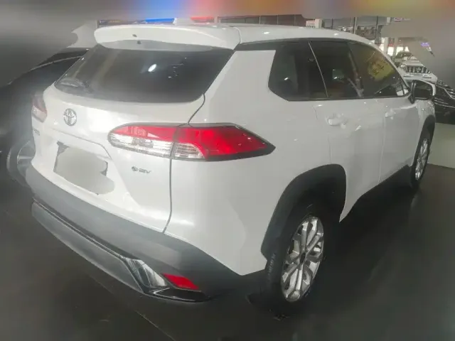 Toyota Frontlander — Фото автомобиля 3
