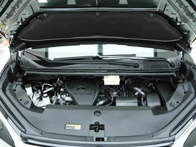 Lexus LM — Фото автомобиля 27