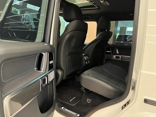 Mercedes-Benz G-Class — Фото автомобиля 18