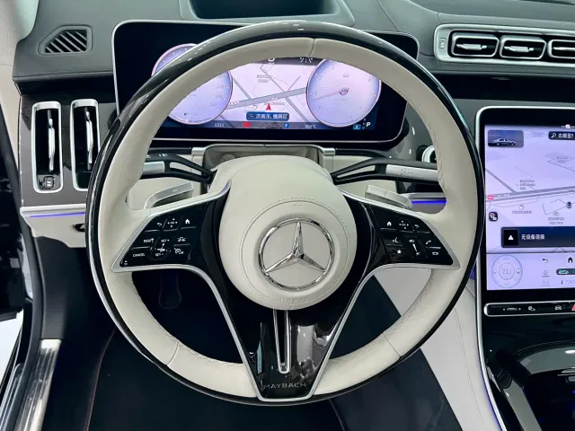 Mercedes-Benz Maybach S-Class — Фото автомобиля 16