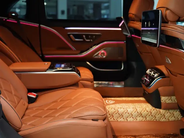 Mercedes-Benz Maybach S-Class — Фото автомобиля 12