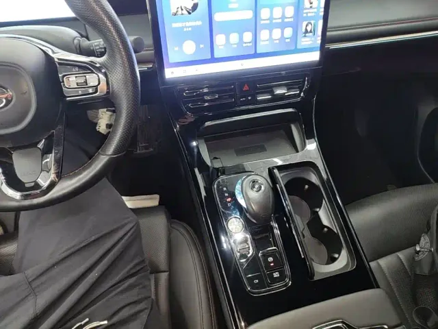 GAC Trumpchi M8 — Фото автомобиля 13