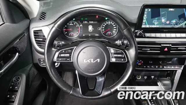 Kia Seltos Seltos Бензин 1.6 турбо 2WD — Фото автомобиля 15