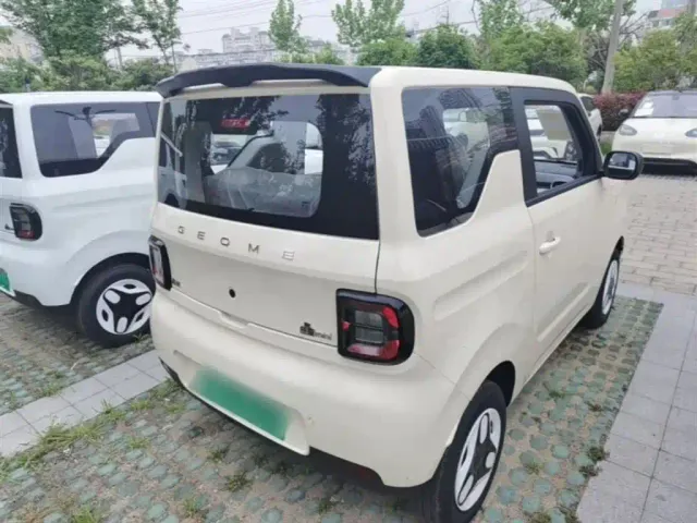 Geely Panda — Фото автомобиля 4