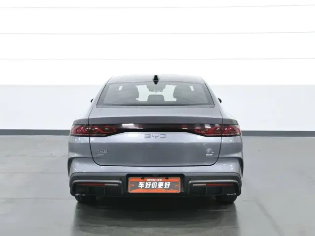 BYD Qin L — Фото автомобиля 4