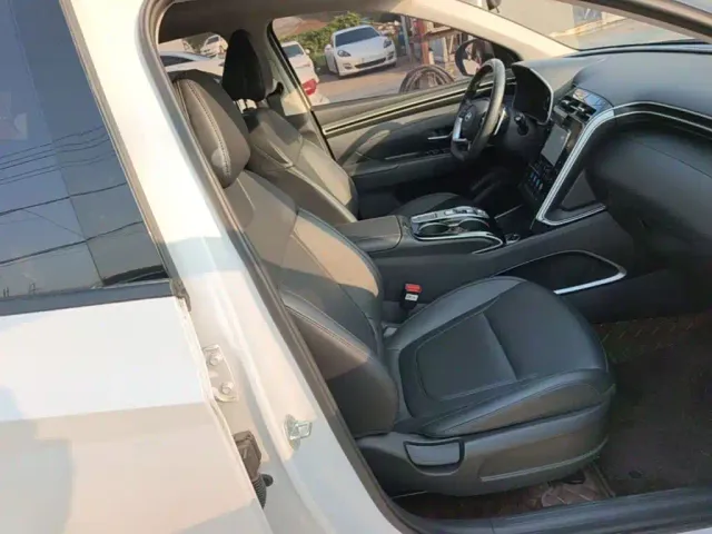 Hyundai Tucson — Фото автомобиля 24