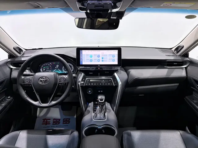 Toyota Venza — Фото автомобиля 11