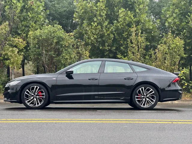 Audi A7 — Фото автомобиля 4