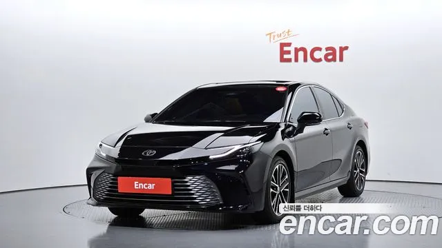 Фотография автомобиля — Toyota Camry XV80